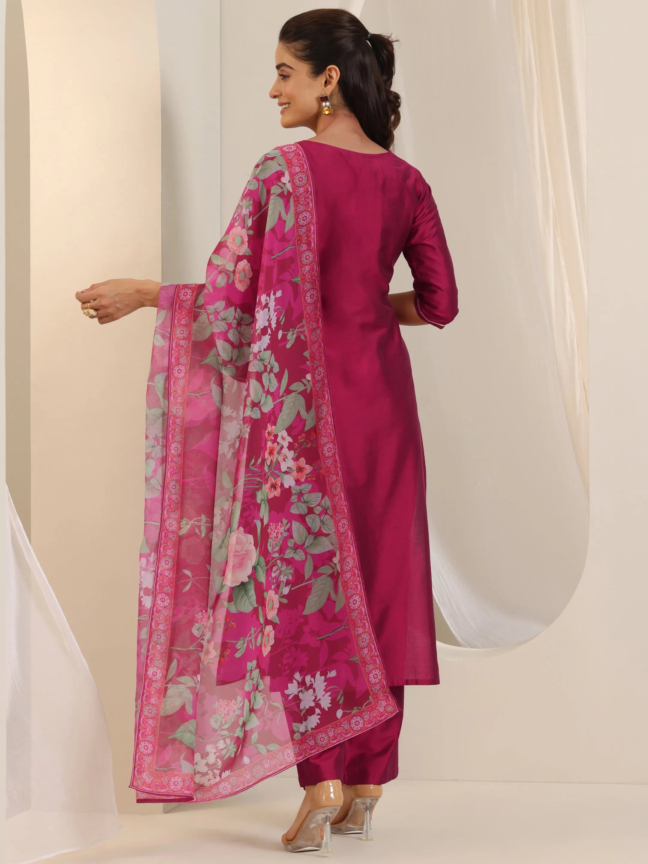 Pink Embroidered Silk Blend Straight Suit Set With Dupatta