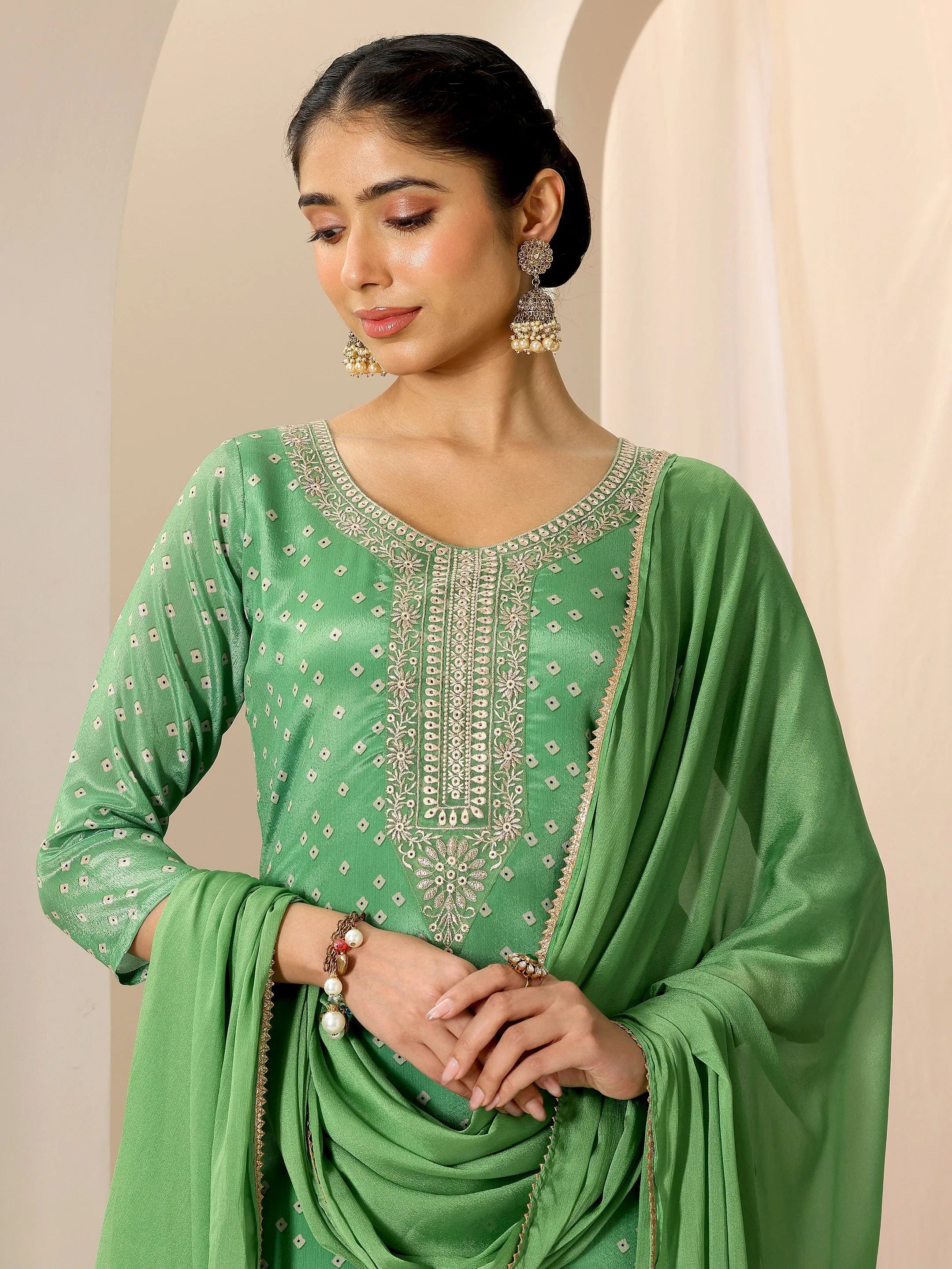 Green Printed Silk Blend Straight Suit Set With Dupatta