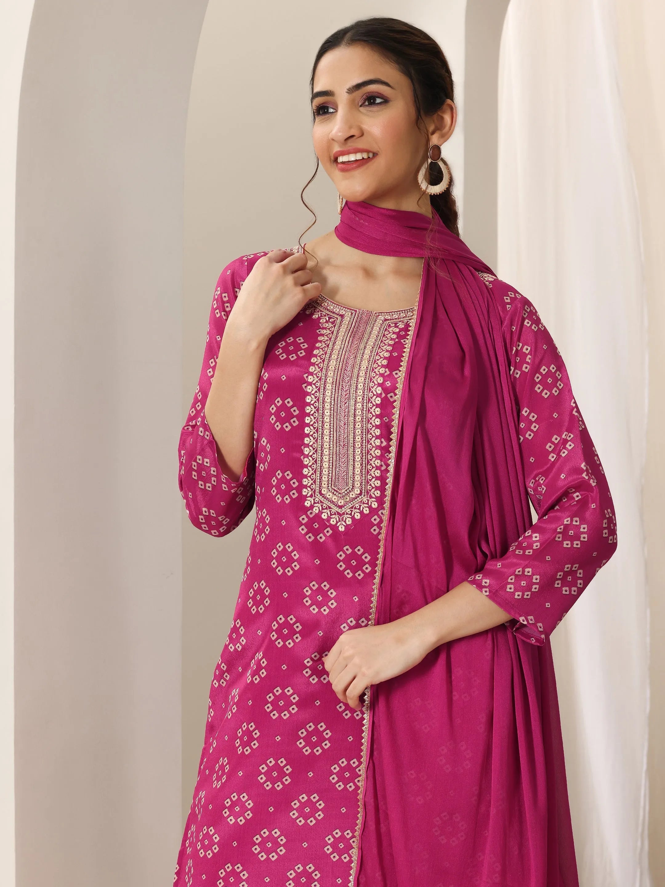 Pink Printed Silk Blend Straight Suit Set With Dupatta