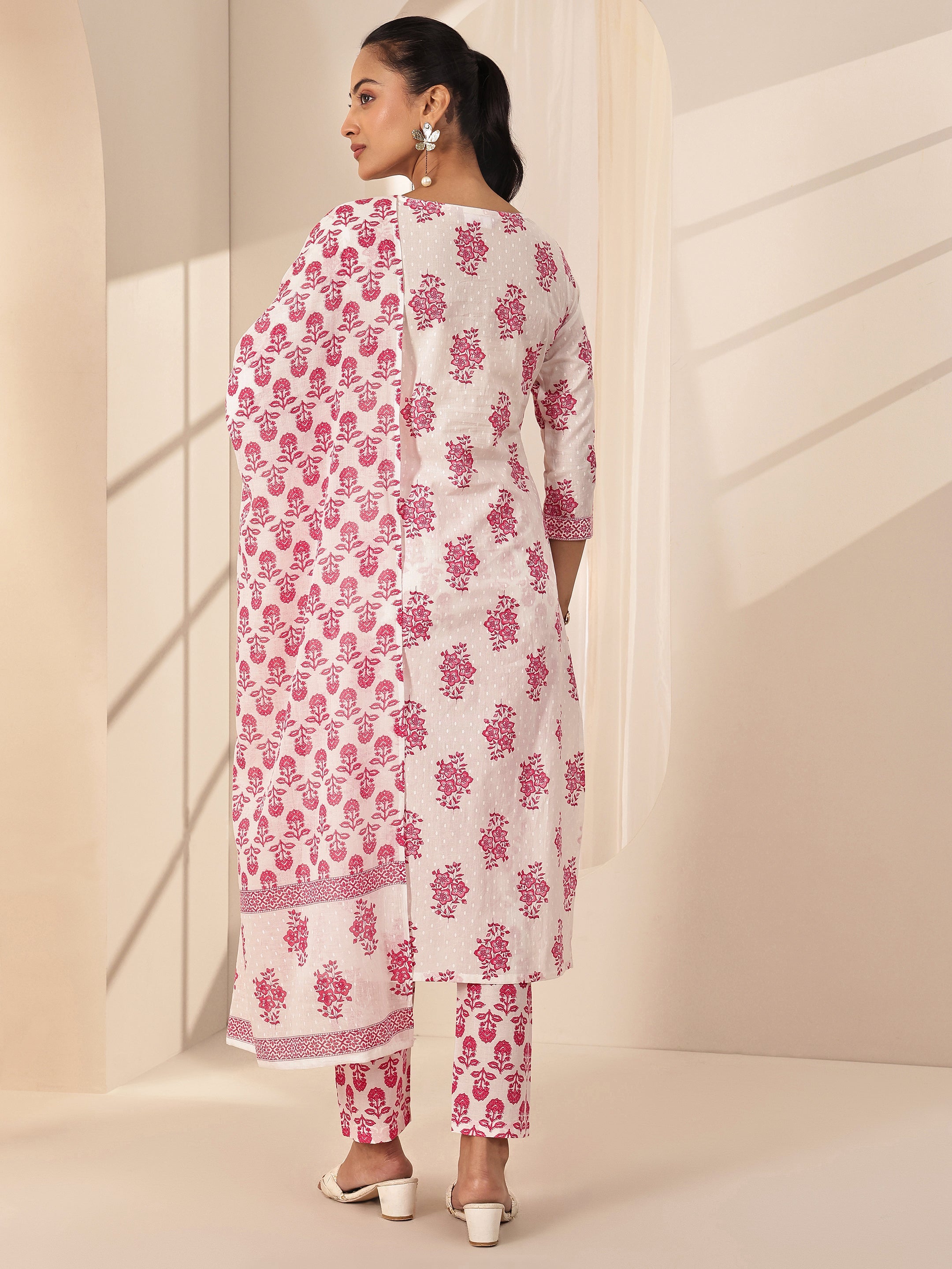 Off White Printed Cotton Straight Suit Sets With Dupatta