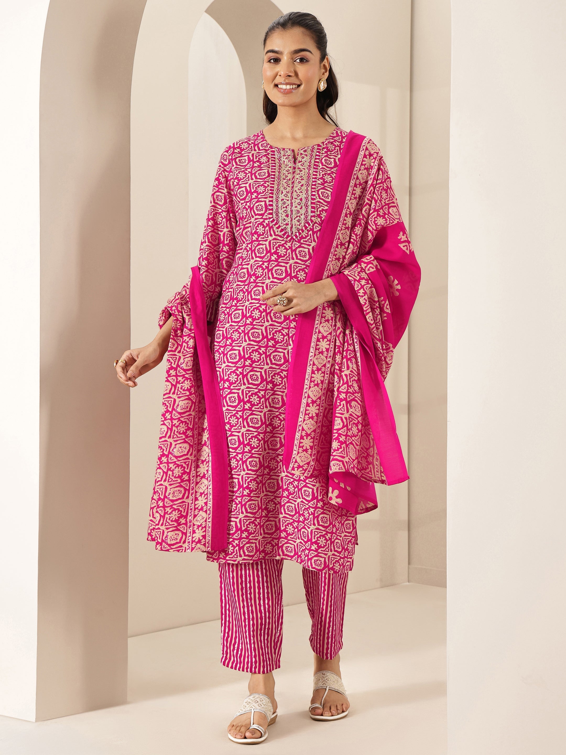 Pink Printed Cotton Blend Straight Suit Sets With Dupatta