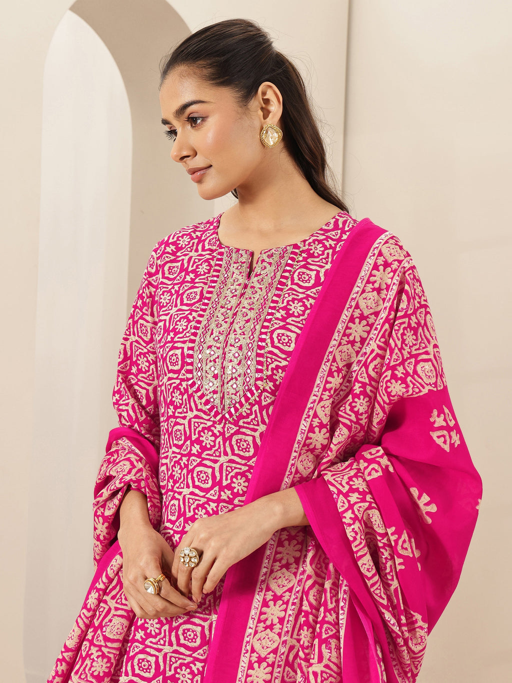 Pink Printed Cotton Blend Straight Suit Sets With Dupatta