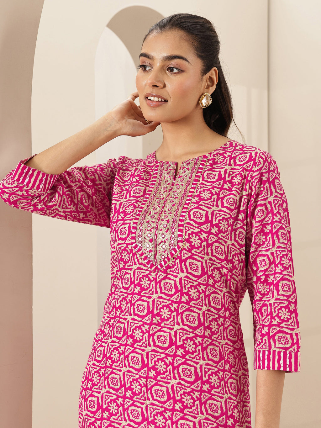 Pink Printed Cotton Blend Straight Suit Sets With Dupatta