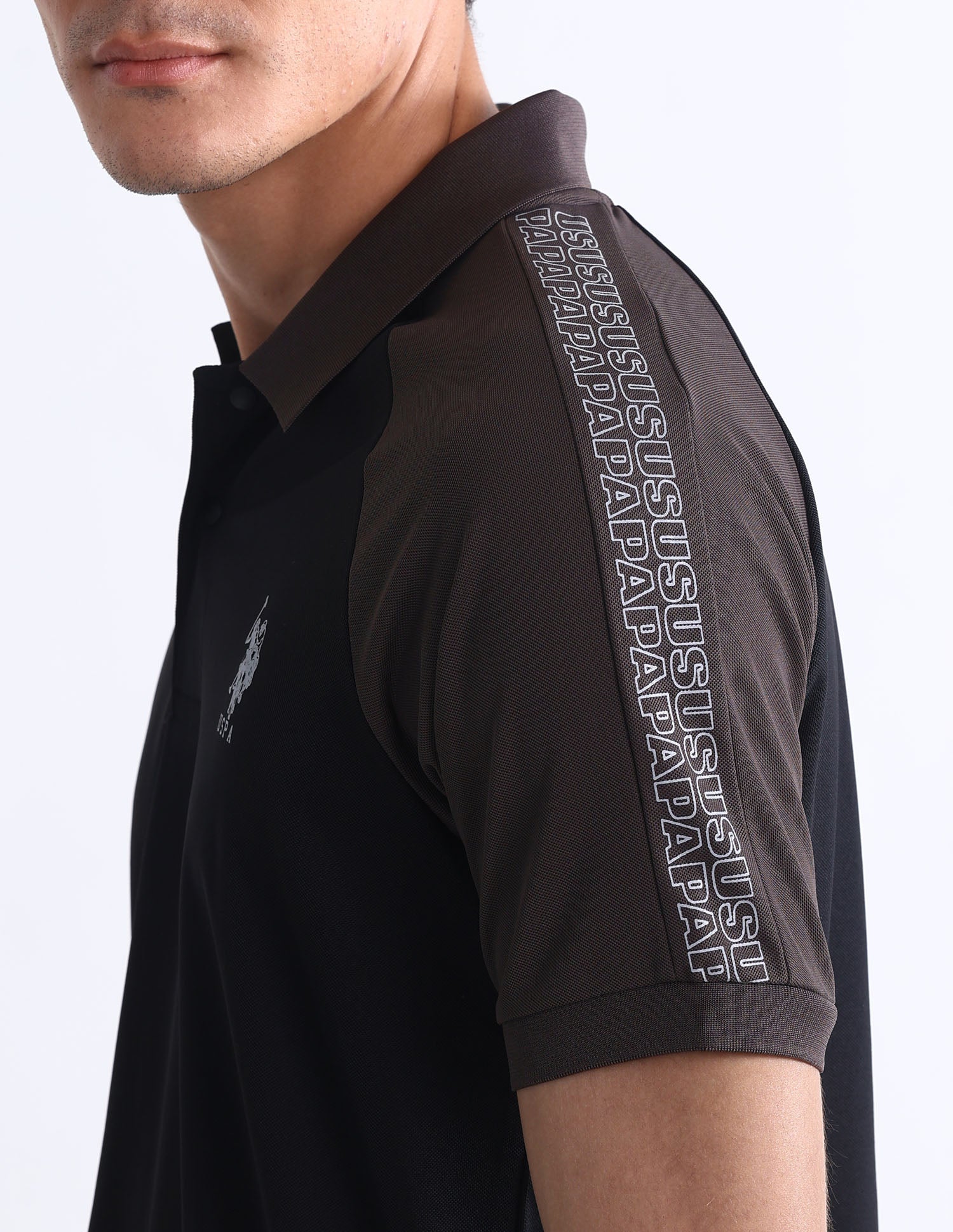 Colourblocked Slim Fit Polo Shirt