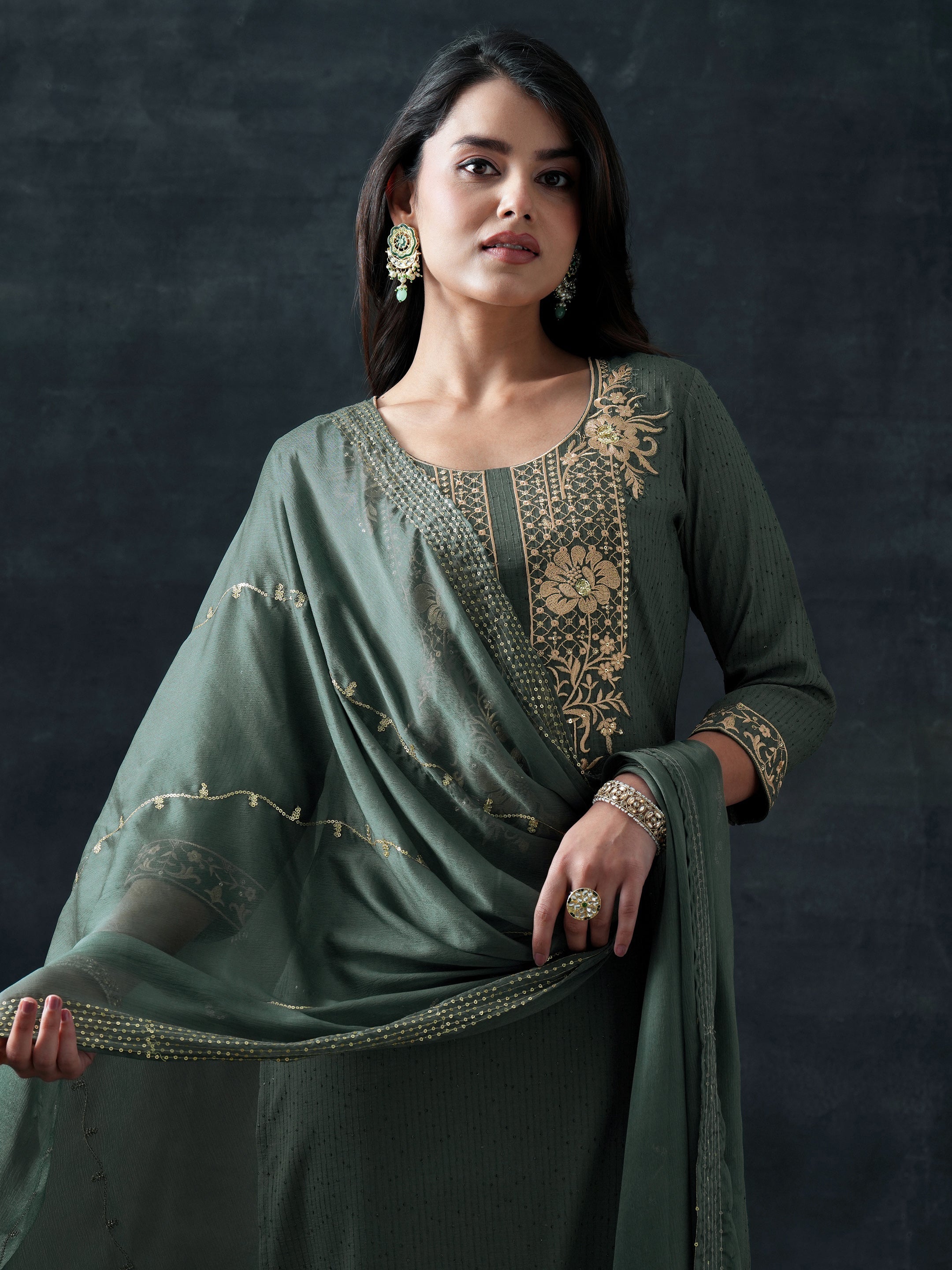 Green Embellished Silk Blend Straight Suit Set With Dupatta