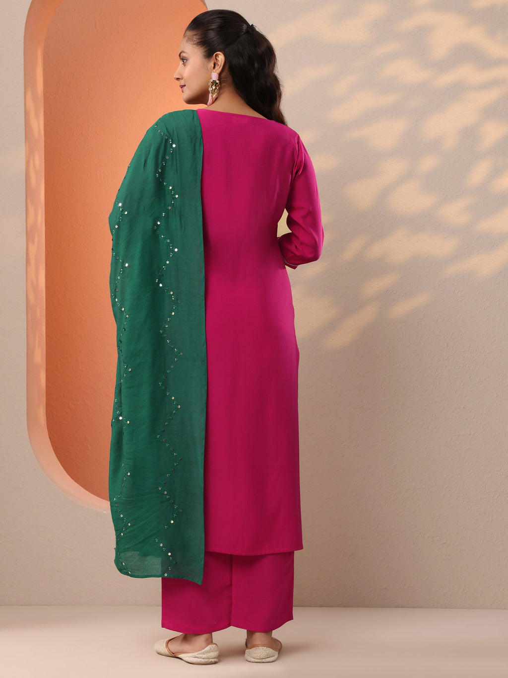 Pink Embroidered Silk Blend Straight Suit Set With Dupatta