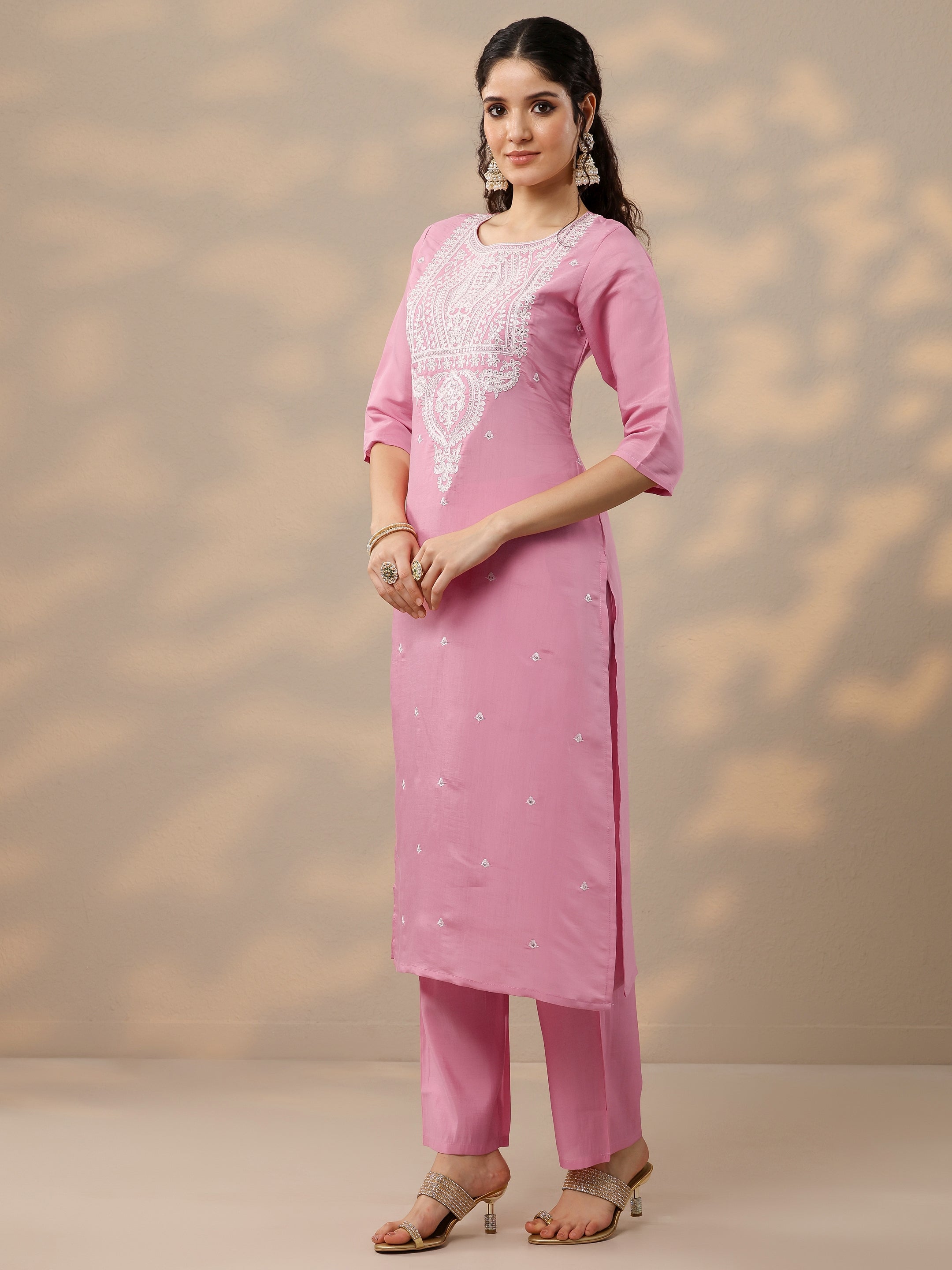 Pink Embroidered Silk Blend Straight Suit Set With Dupatta