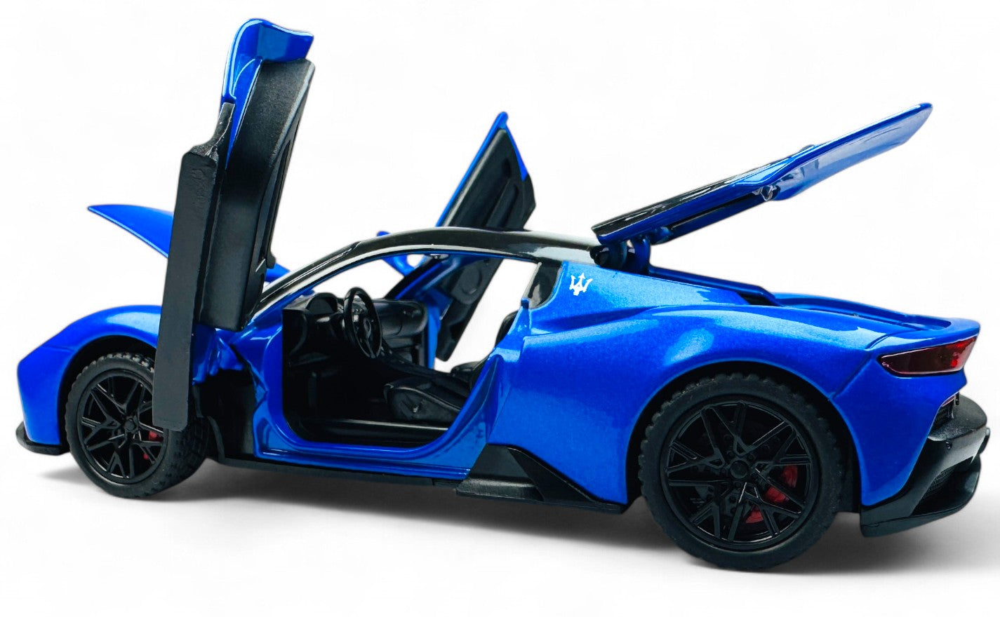 Maserati MC20 Coupe 1:24  diecast scale model car collectible