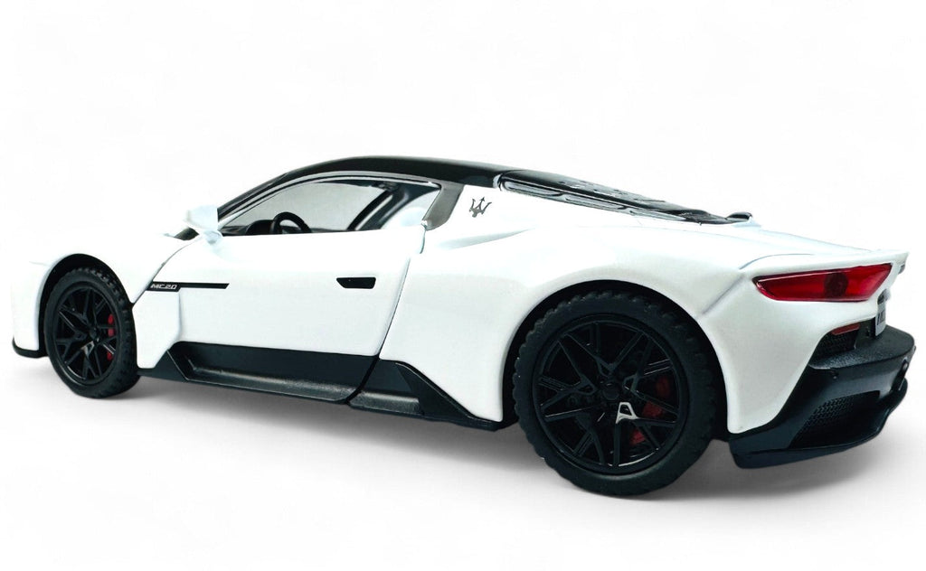Maserati MC20 Coupe 1:24  diecast scale model car collectible