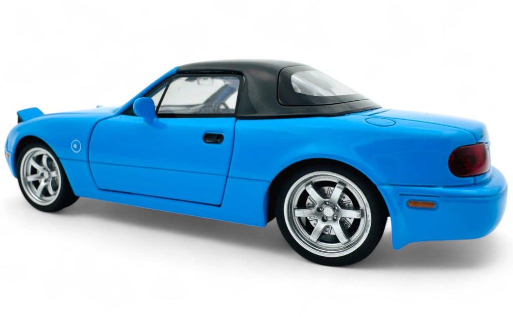 Mazda MX-5 Miata 1990 Convertible 1:24  diecast scale model car collectible