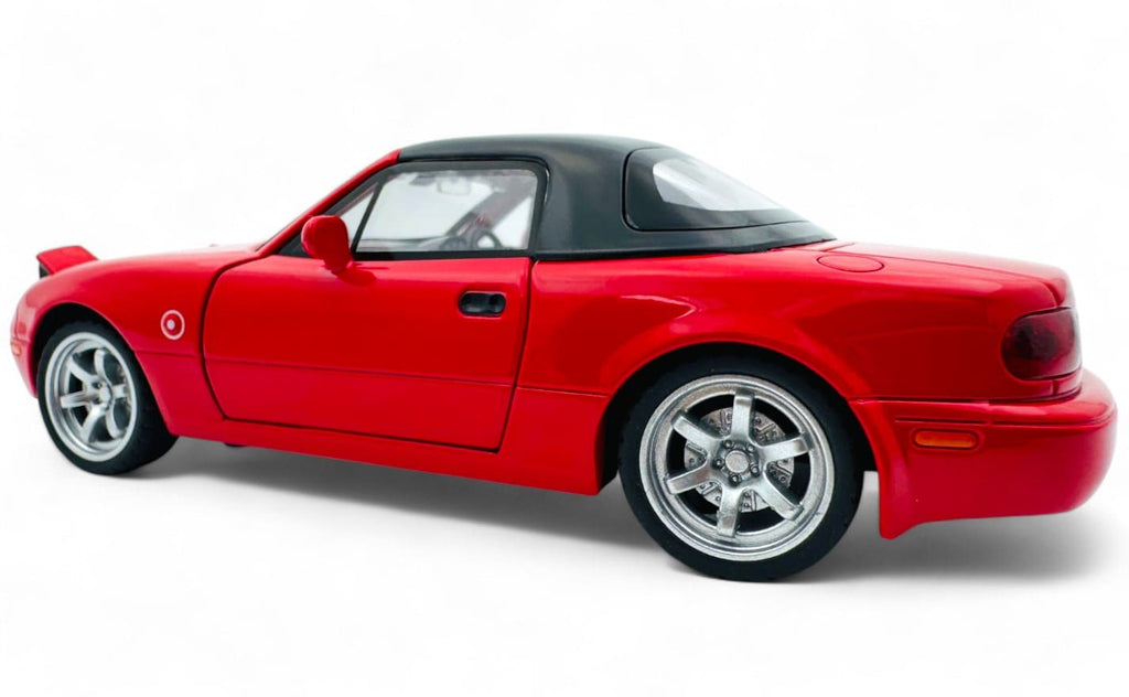 Mazda MX-5 Miata 1990 Convertible 1:24  diecast scale model car collectible