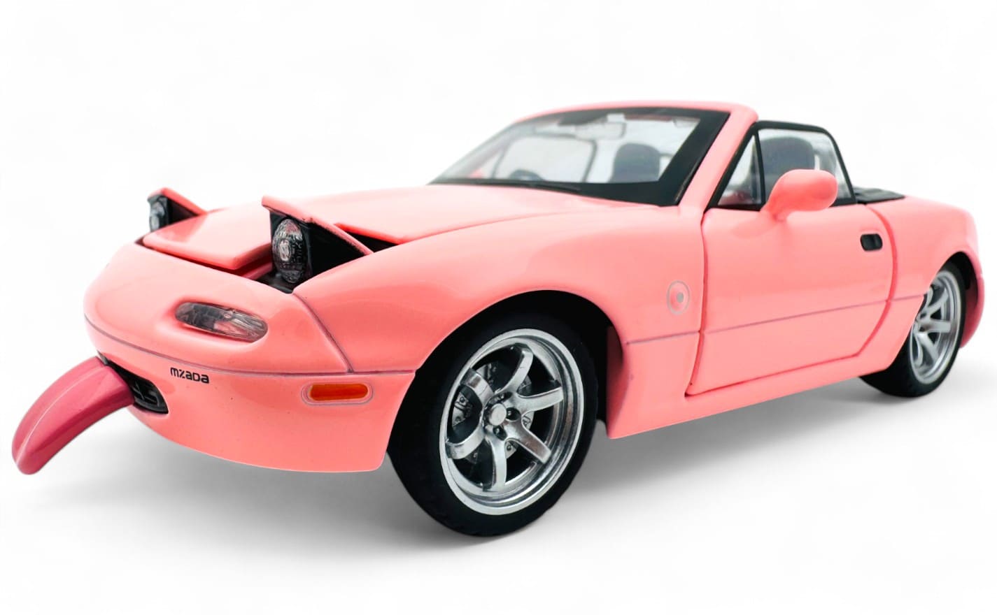 Mazda MX-5 Miata 1990 Convertible 1:24  diecast scale model car collectible