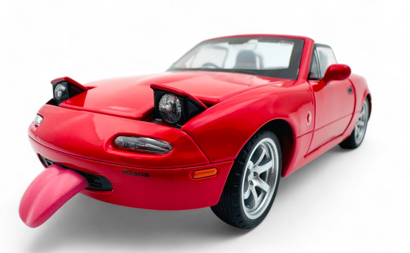 Mazda MX-5 Miata 1990 Convertible 1:24  diecast scale model car collectible