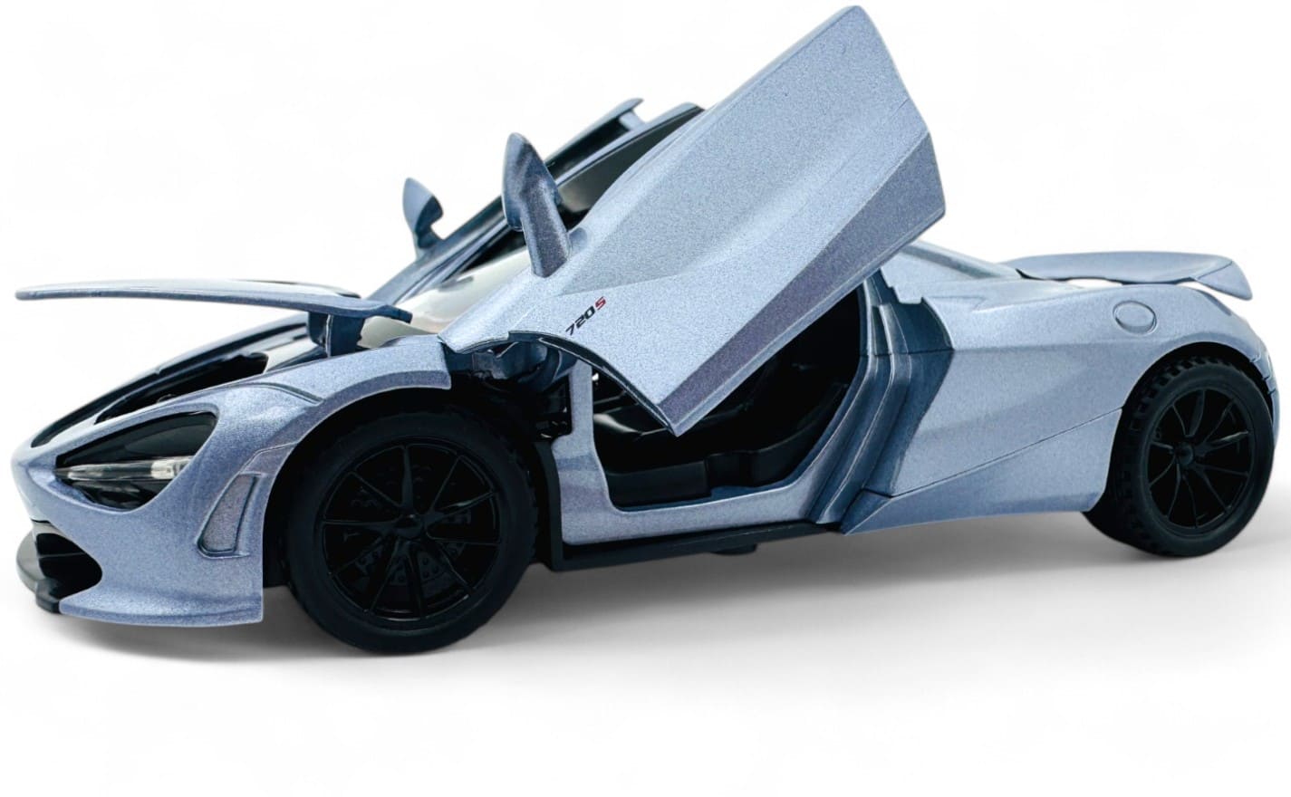 Mclaren 720s 1:24 diecast scale model car collectible | Assorted Colors