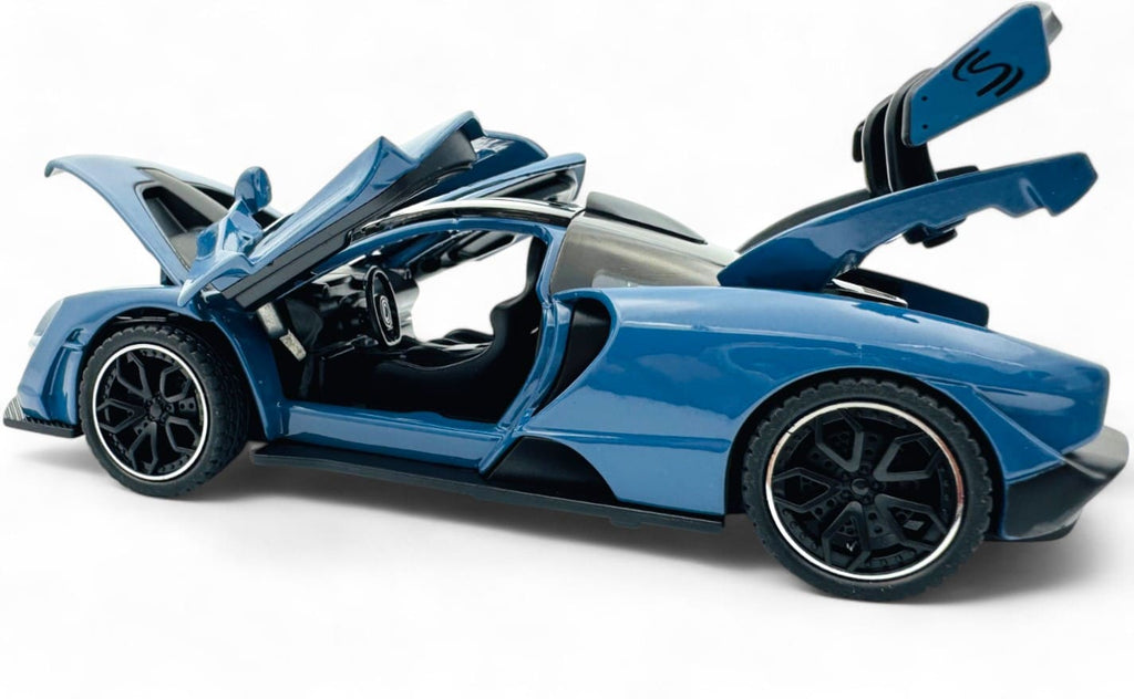 McLaren Senna Supercar 1:24  diecast scale model car collectible