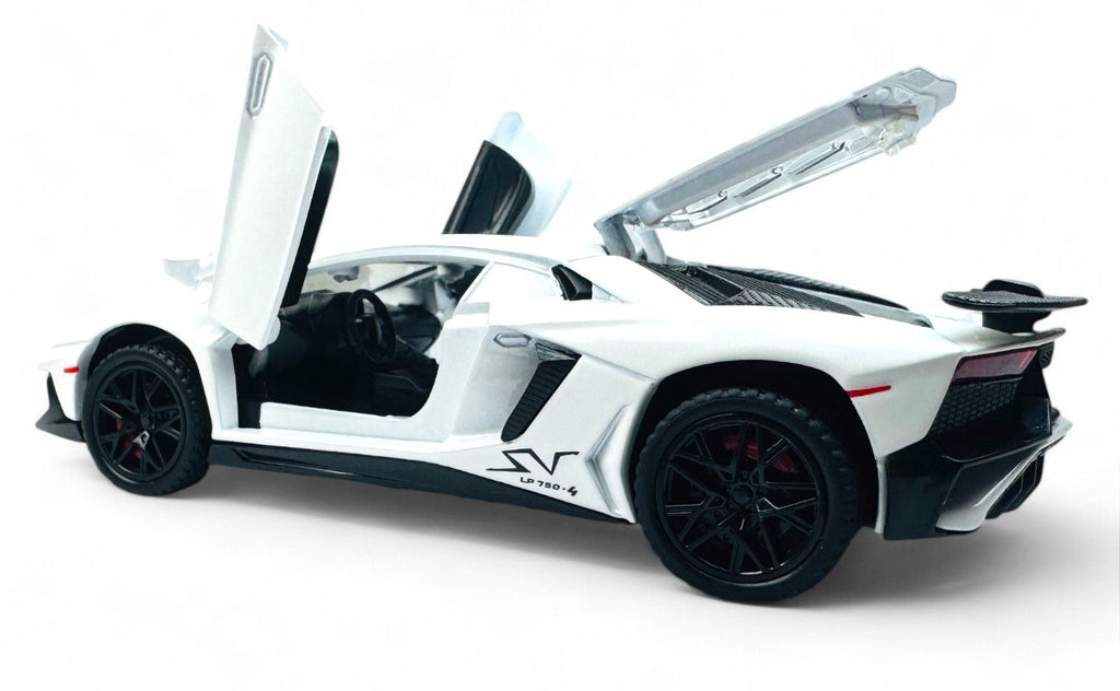 Lamborghini Aventador SVJ 1:24 diecast scale model car collectible
