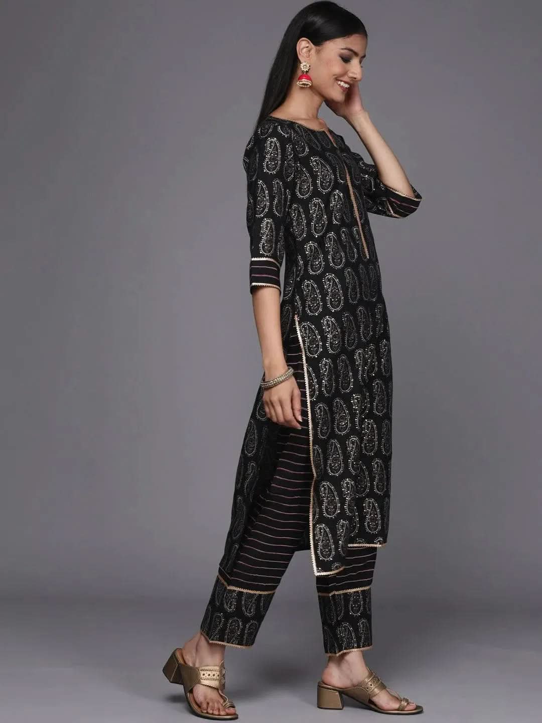 Black Printed Silk Blend Straight Kurta With Dupatta