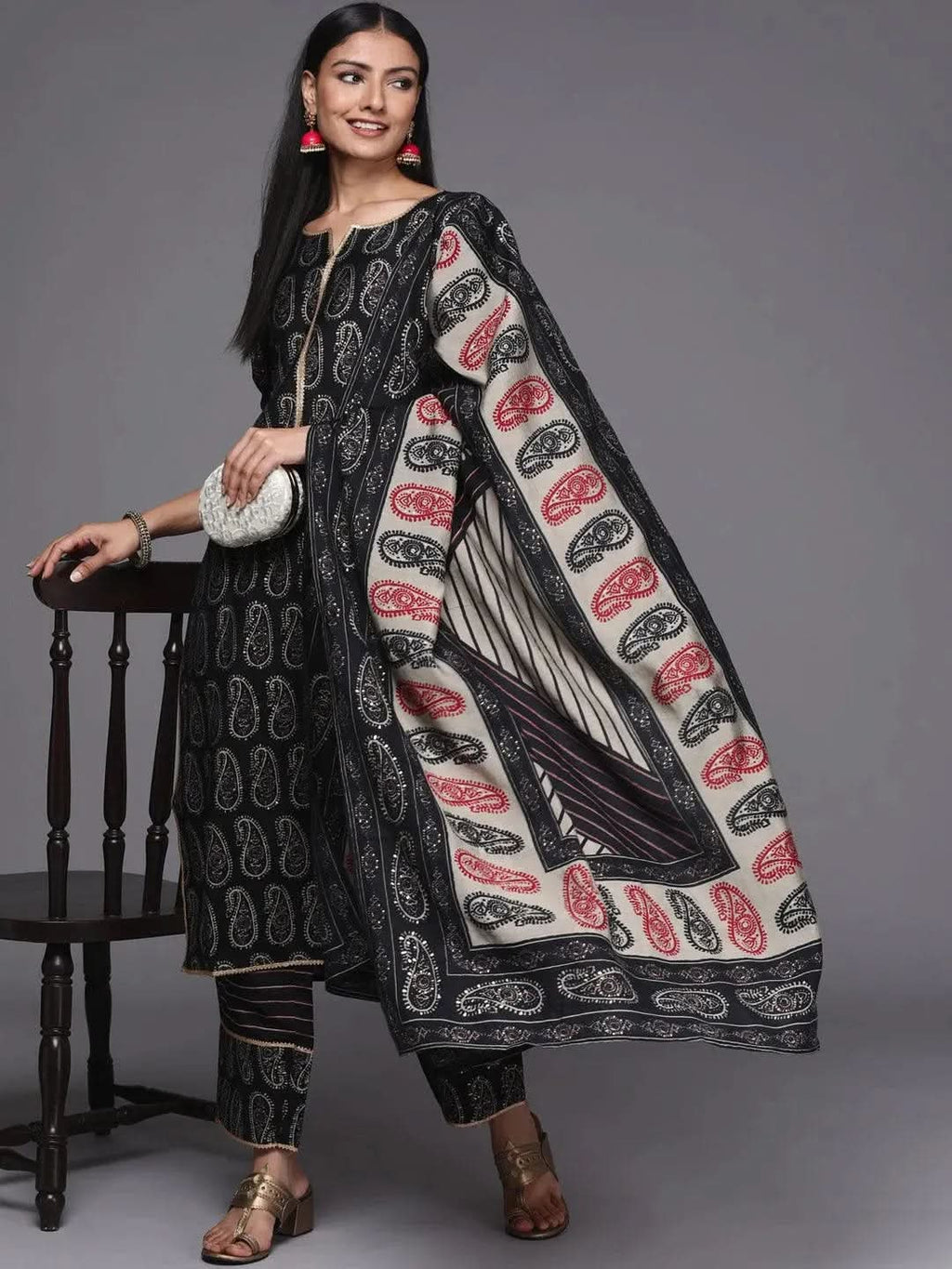Black Printed Silk Blend Straight Kurta With Dupatta