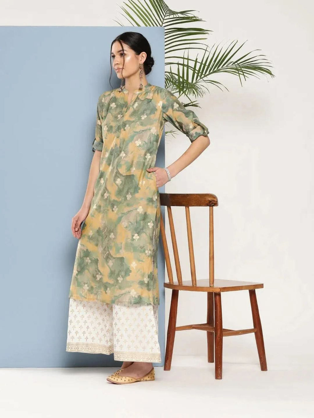 Green Printed Silk Straight Kurta - Libas