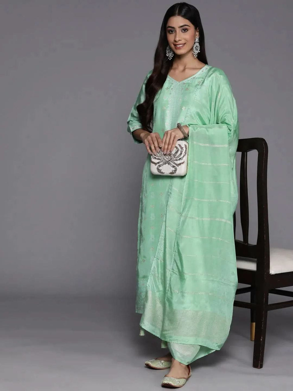 Green Self Design Silk Blend Straight Kurta With Trousers & Dupatta