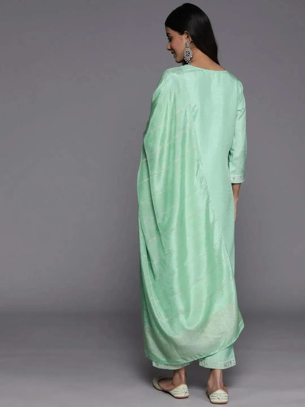 Green Self Design Silk Blend Straight Kurta With Trousers & Dupatta