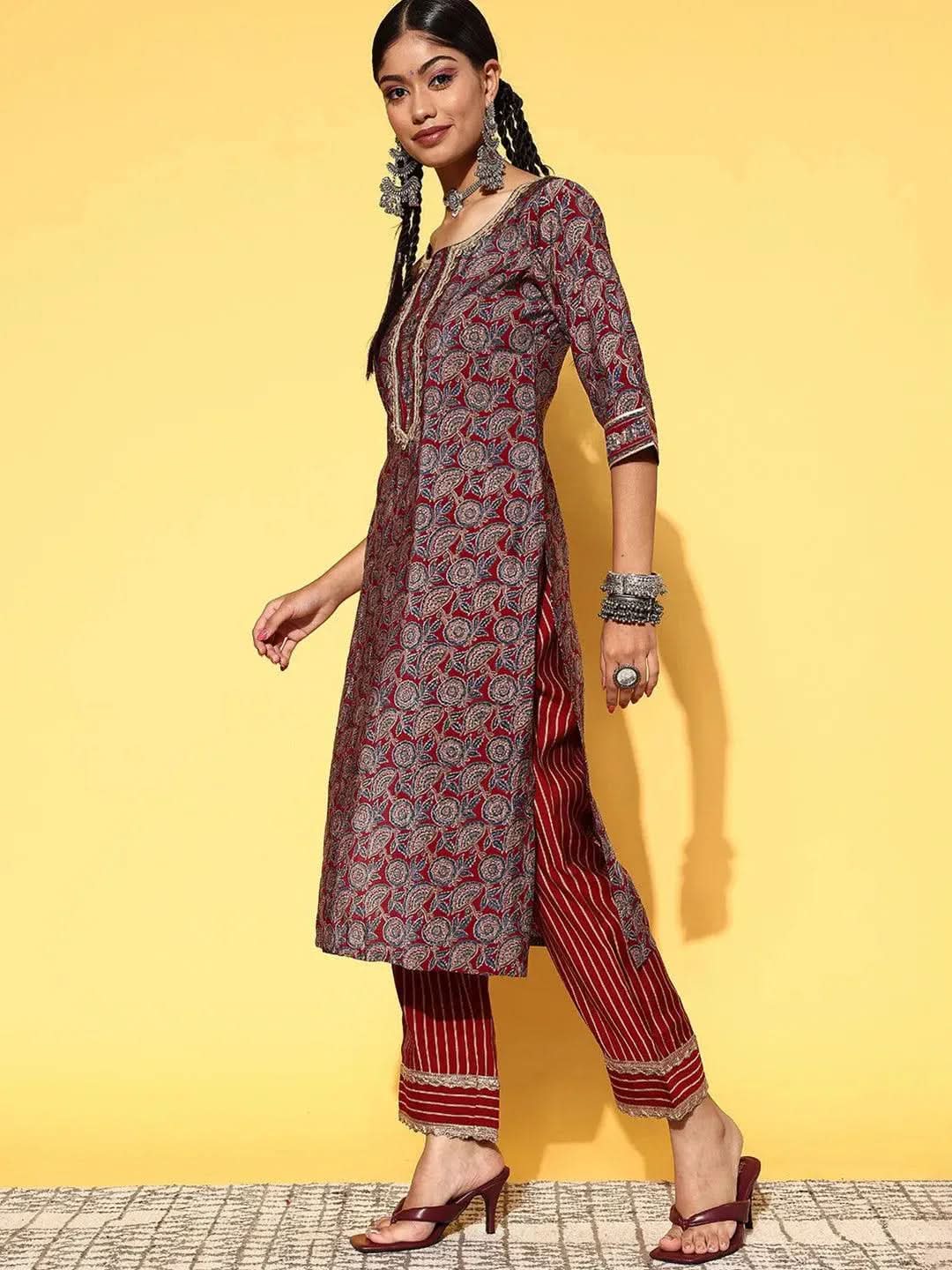 Maroon Printed Silk Blend Straight Kurta With Dupatta