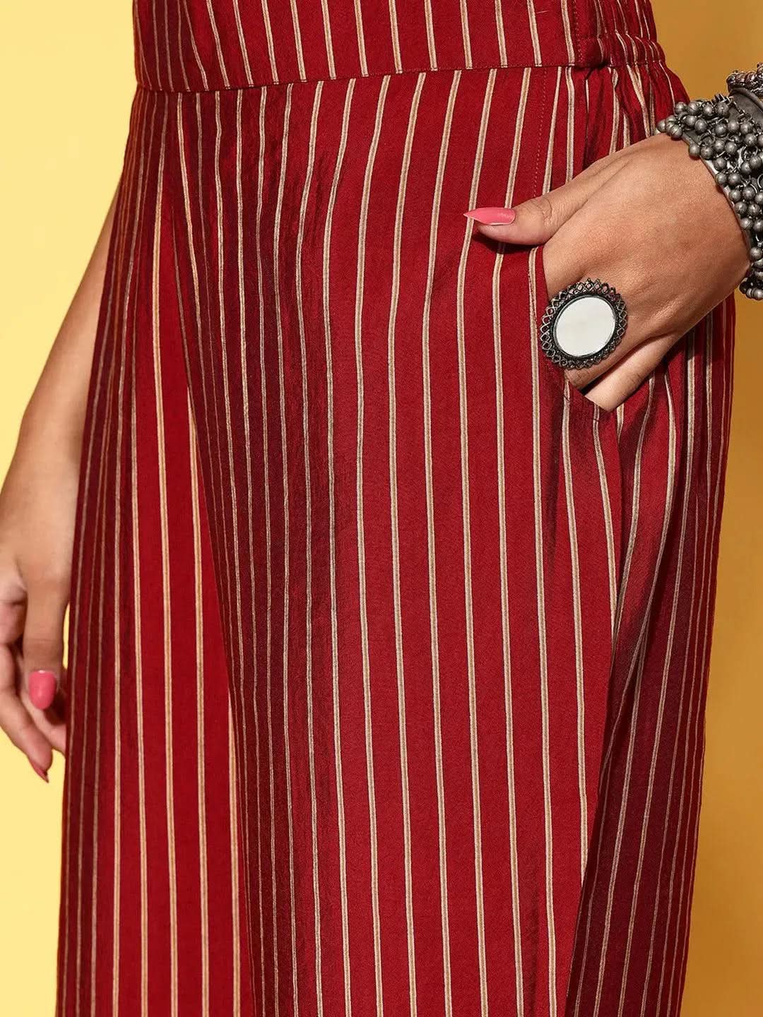 Maroon Printed Silk Blend Straight Kurta With Dupatta