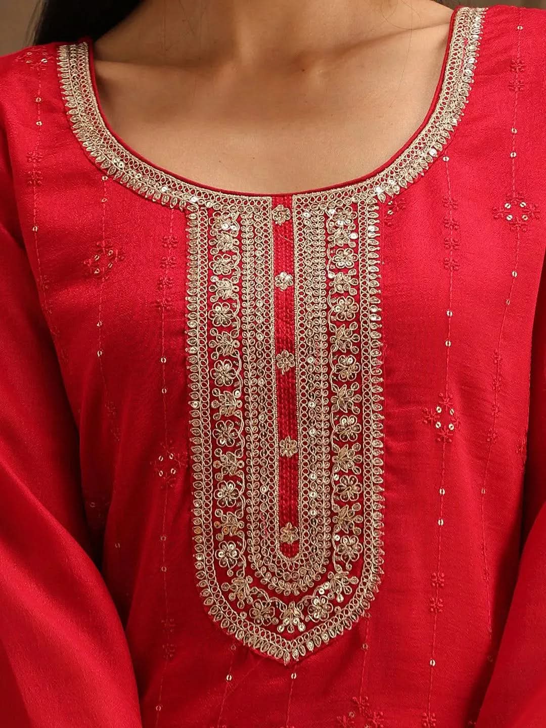 Pink Embroidered Silk Blend Straight Kurta With Trousers & Dupatta