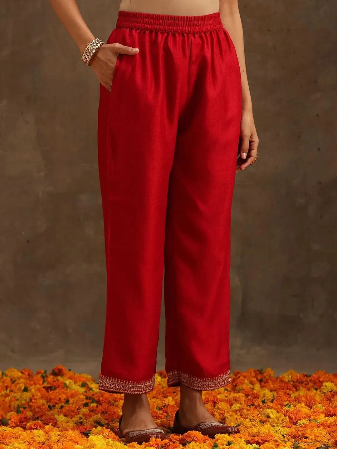 Pink Embroidered Silk Blend Straight Kurta With Trousers & Dupatta