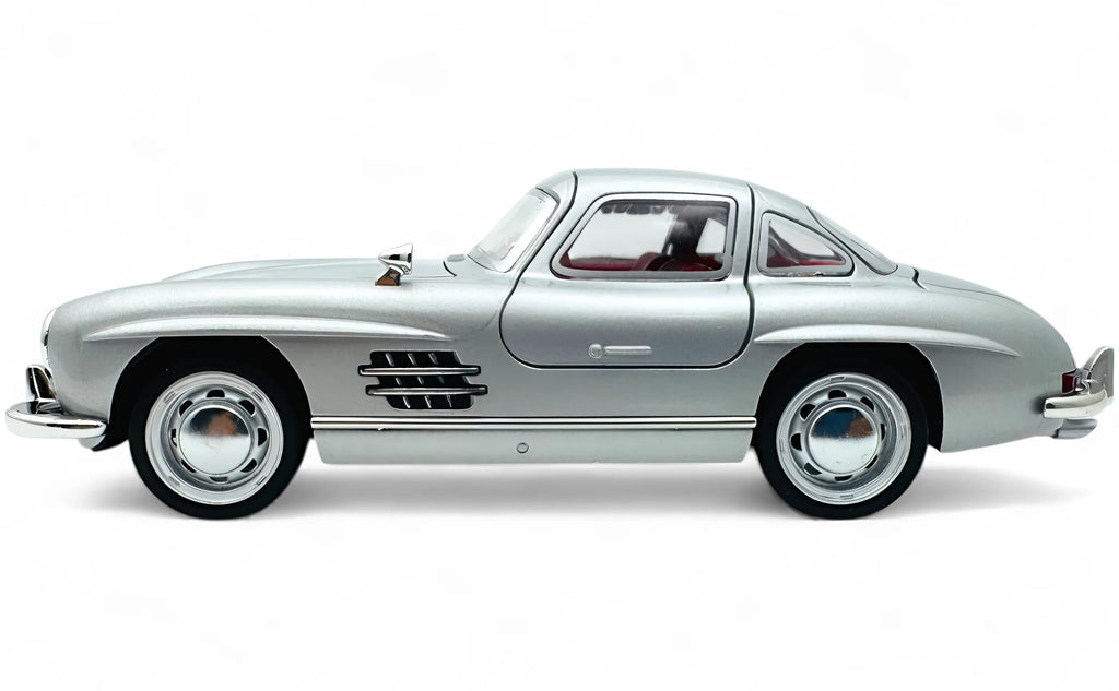 1954 Mercedes-Benz 300SL 1:24  diecast scale model car collectible | Assorted Colors