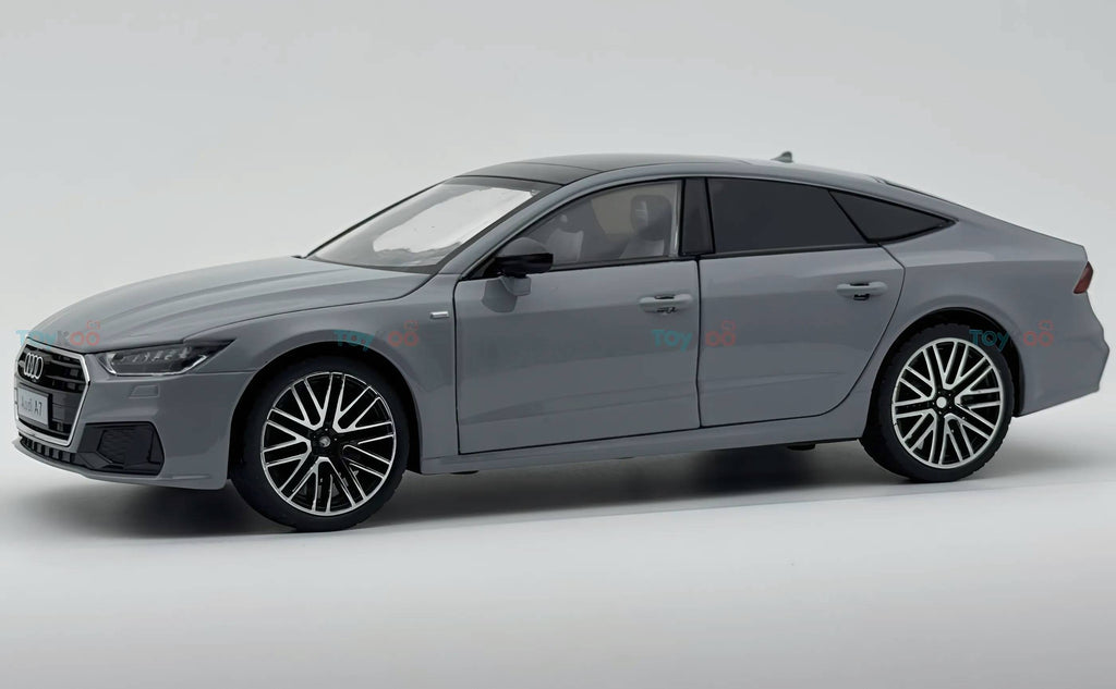 Audi A7 Sportline 1:18 diecast Scale Model collectible - Big Size