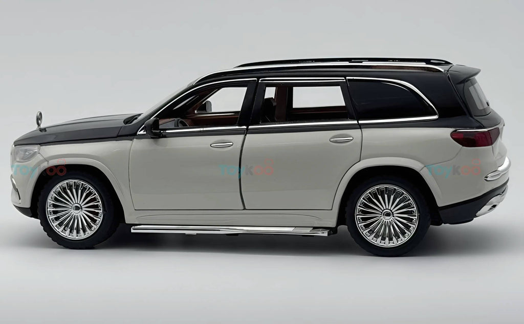 Mercedes-Benz Maybach GLS600 1:18 diecast scale model car - Big Size
