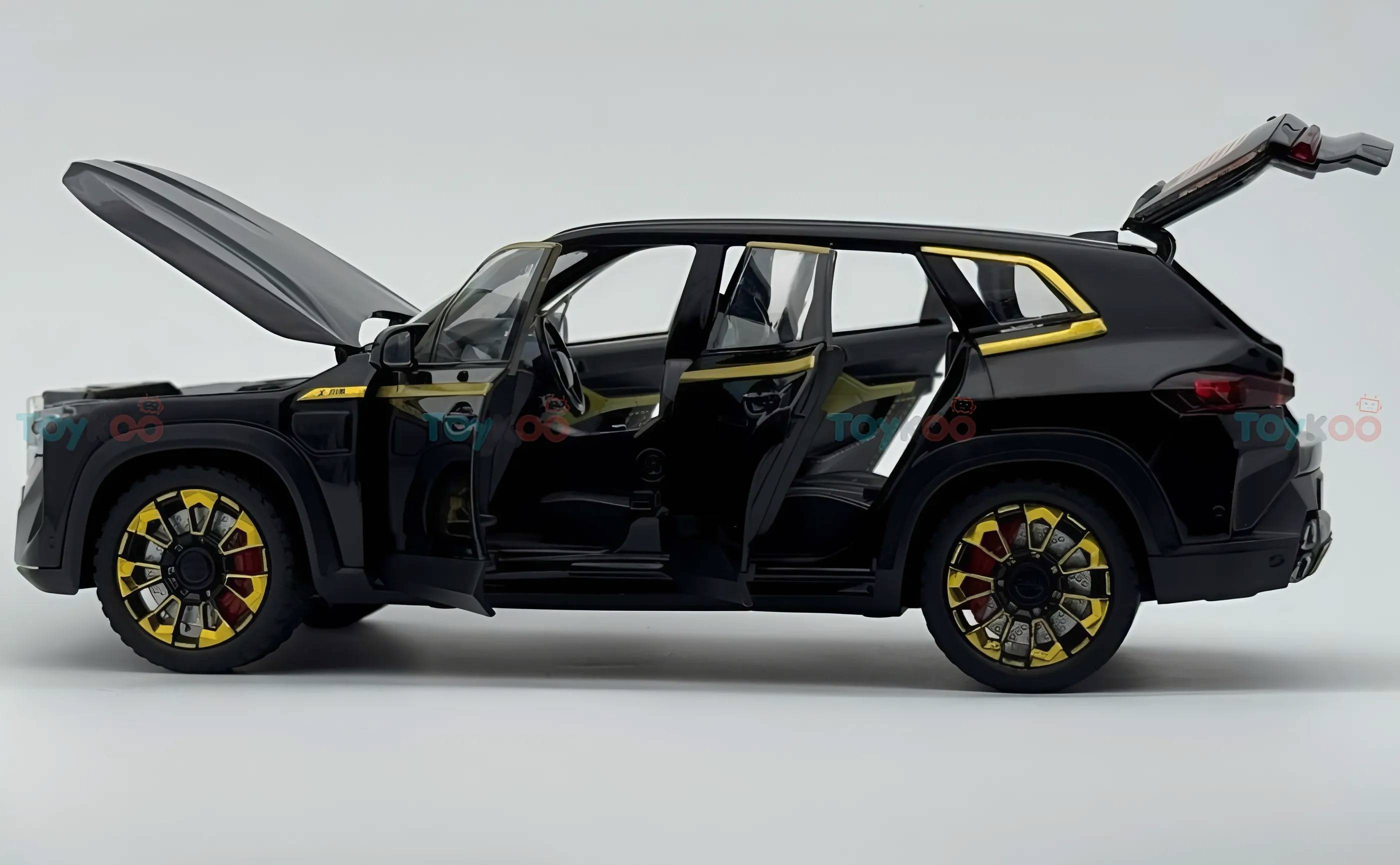 BMW XM 1:18 diecast Scale Model collectible car - Big Size