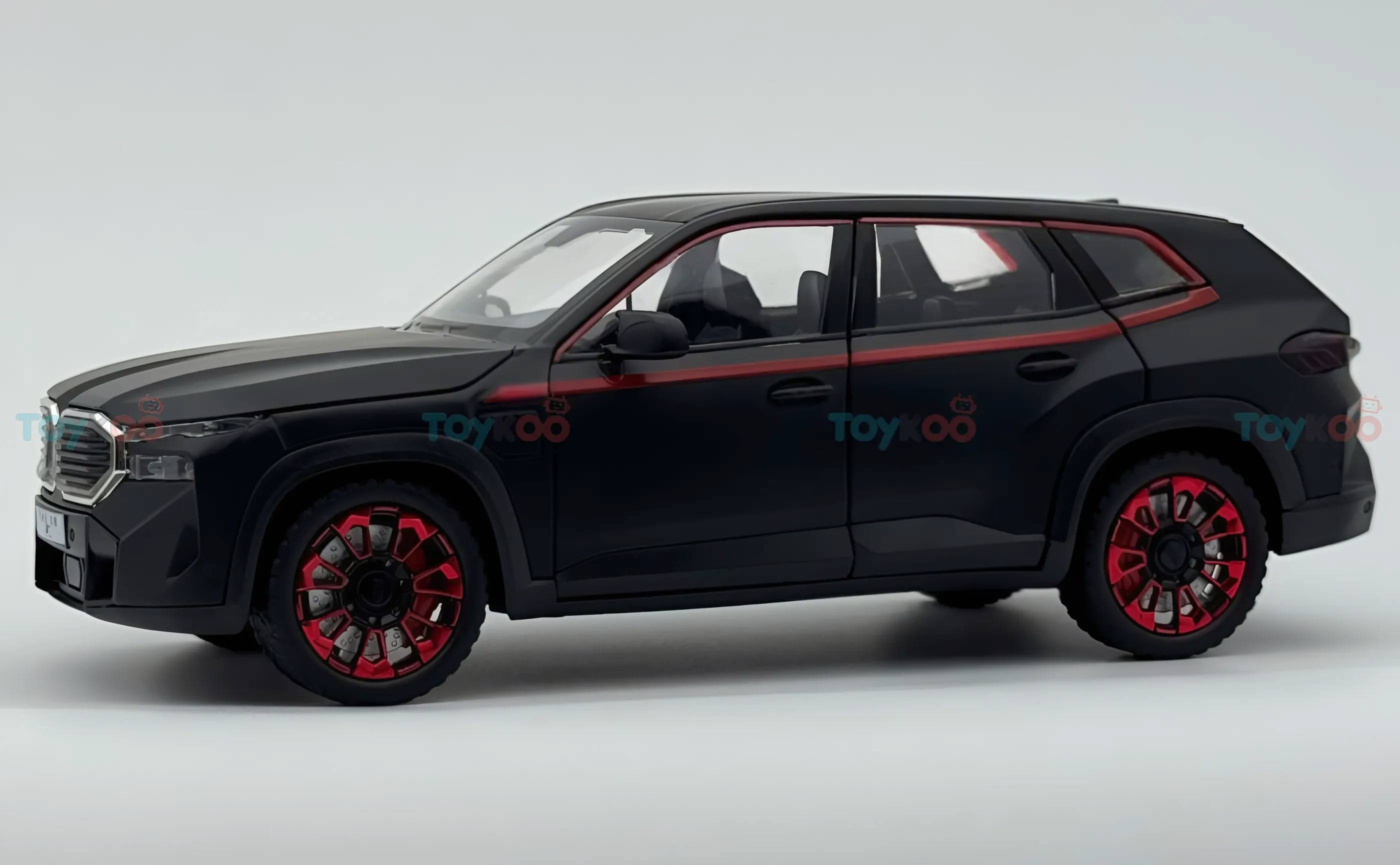 BMW XM 1:18 diecast Scale Model collectible car - Big Size